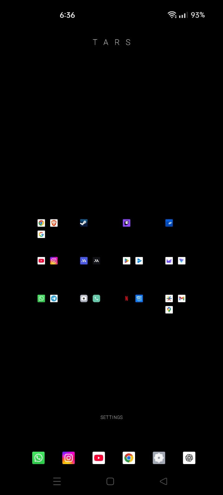 TARS Launcher customization settings for grid size, icon size, and button appearance